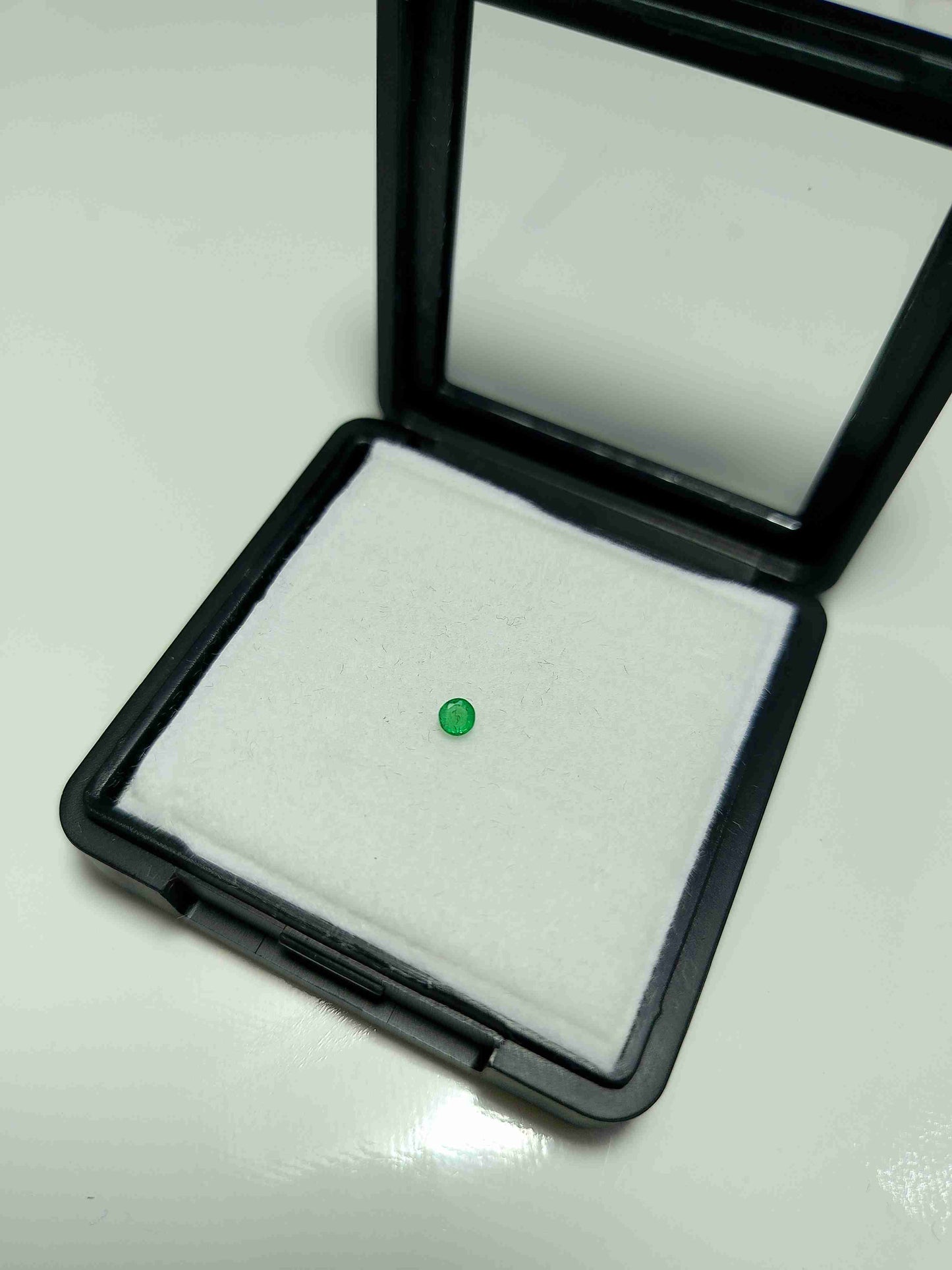 Natural Emerald Gemstone - Panna