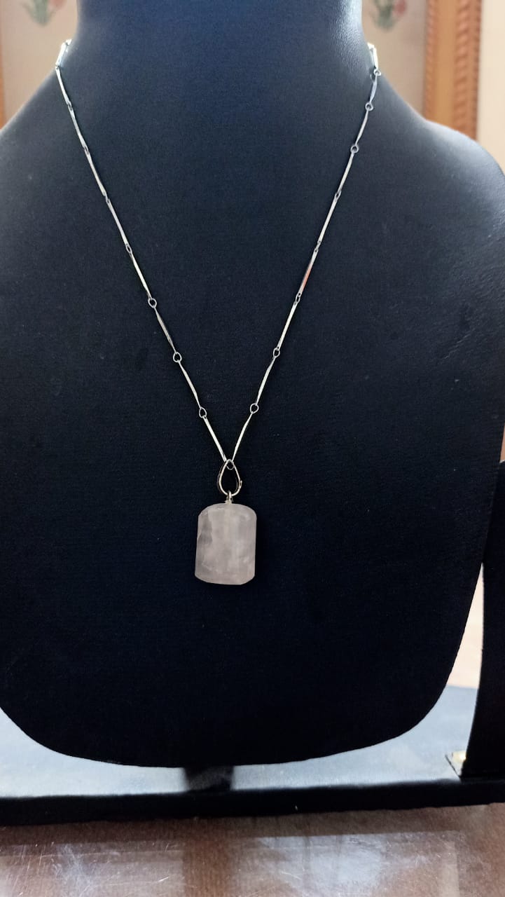 Crystal tumbled stone pendant with chain