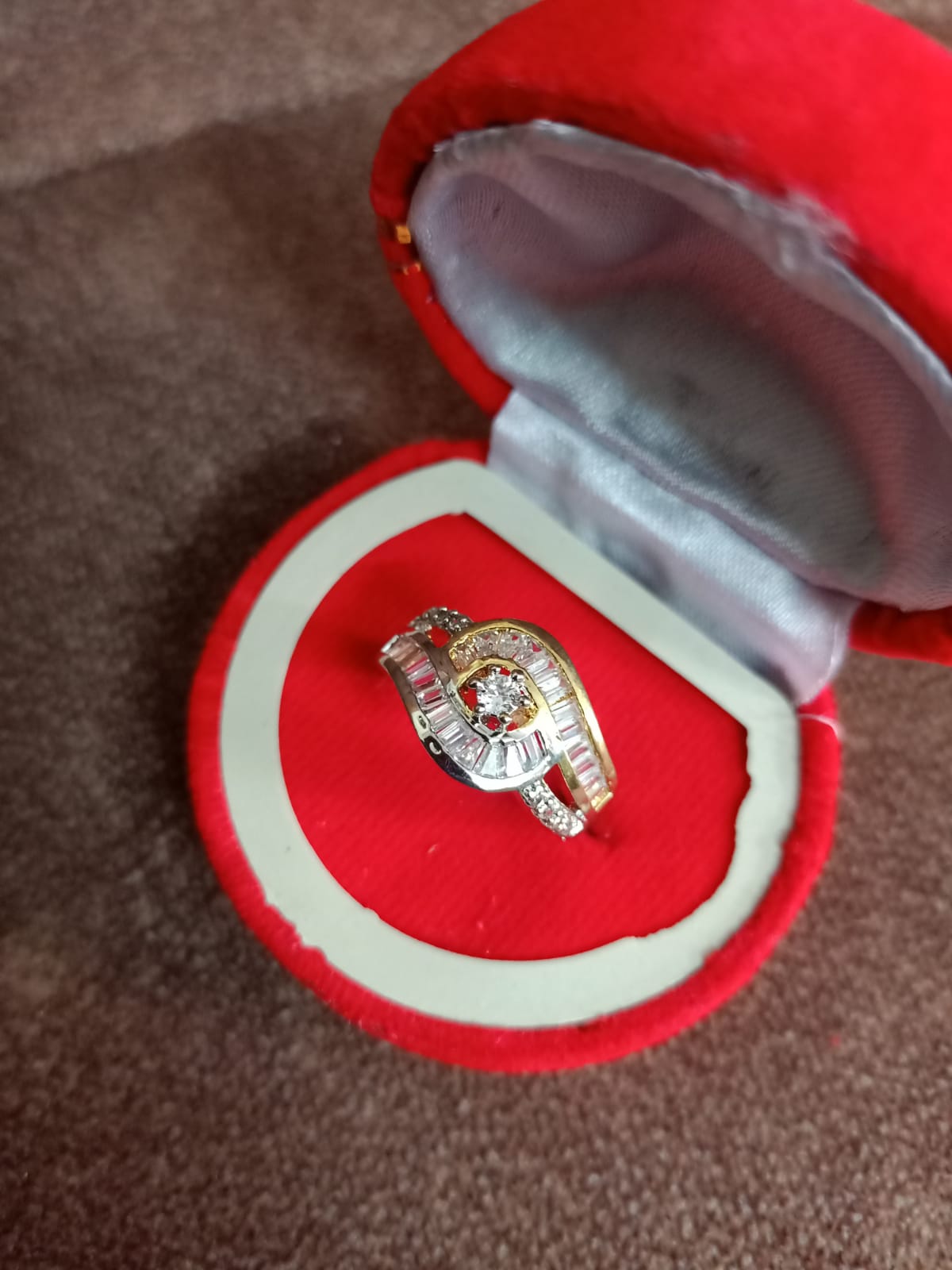 Jewellery Stylish Ring for Women Diamonds studded Artificial