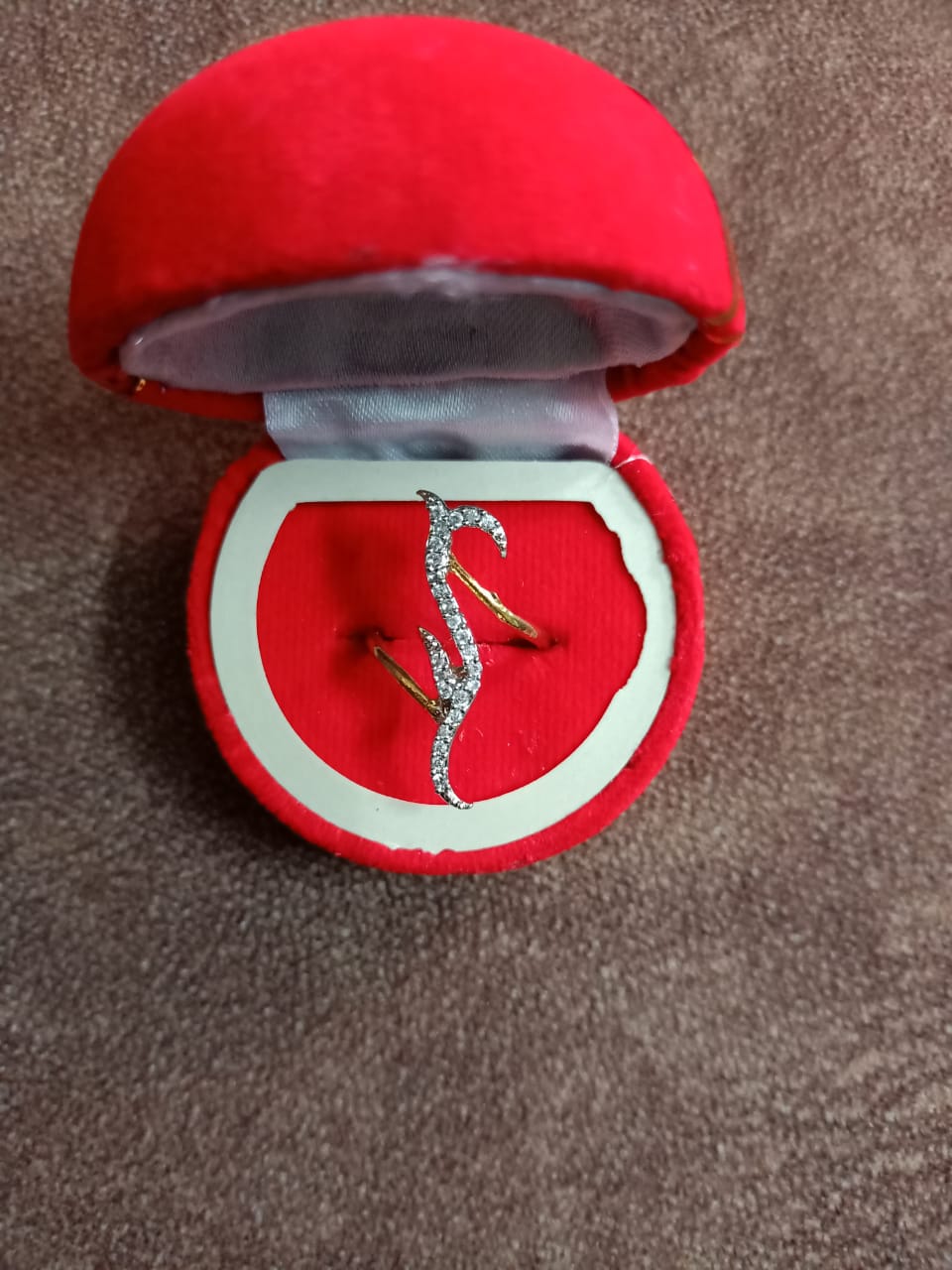 Stylish Ring for women Standard size