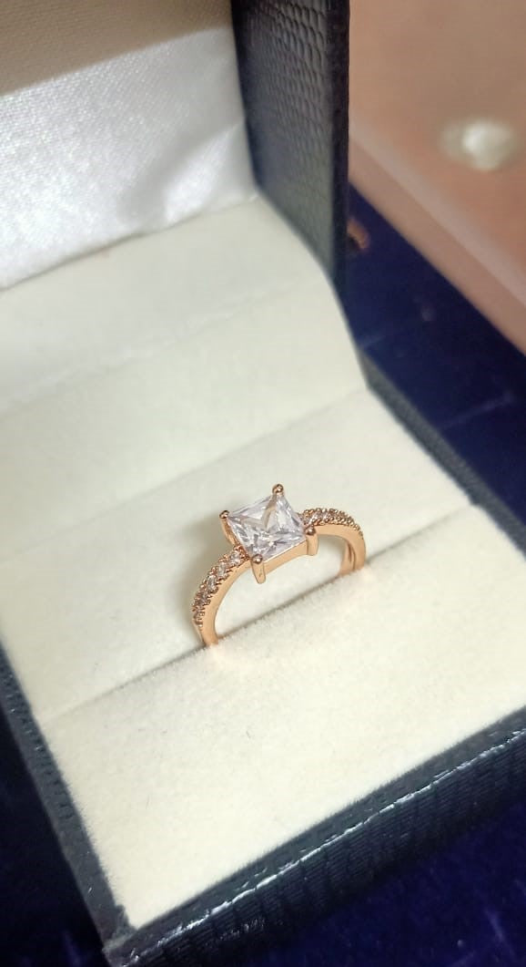 Gold-Plated Finger Ring