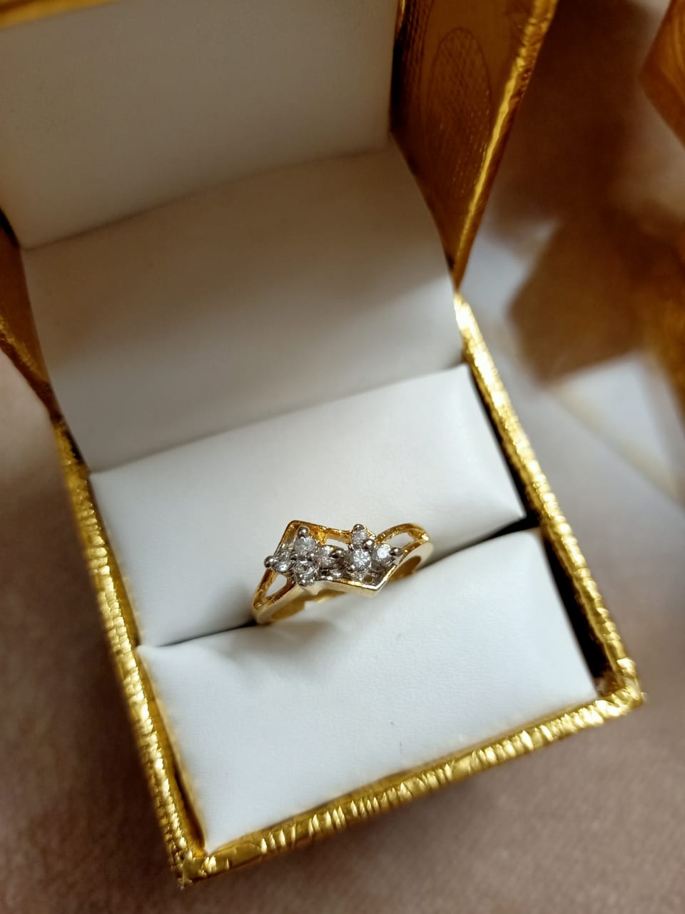 Designer Ring For Women Diamond Pattern Ring