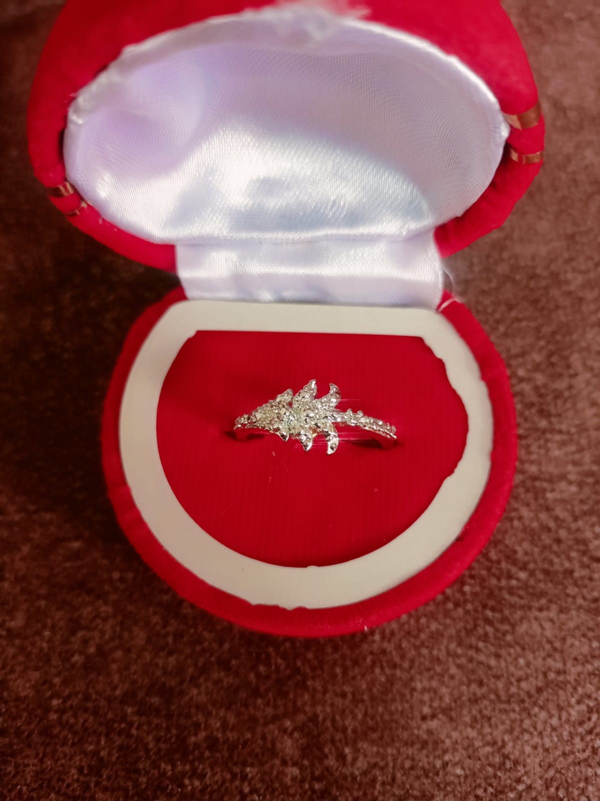 Beautiful Design Artificial Ring with New Pattern