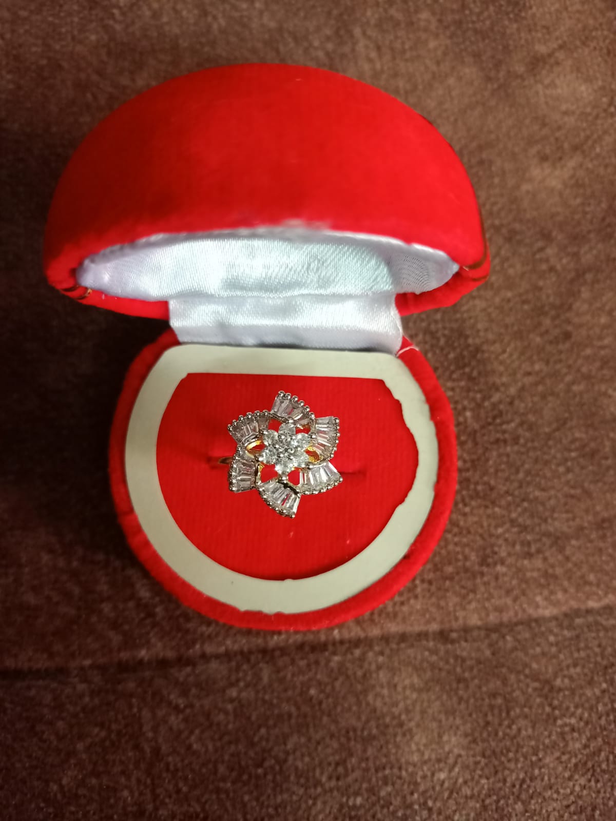 Nice Pattern Stylish Ring for Women