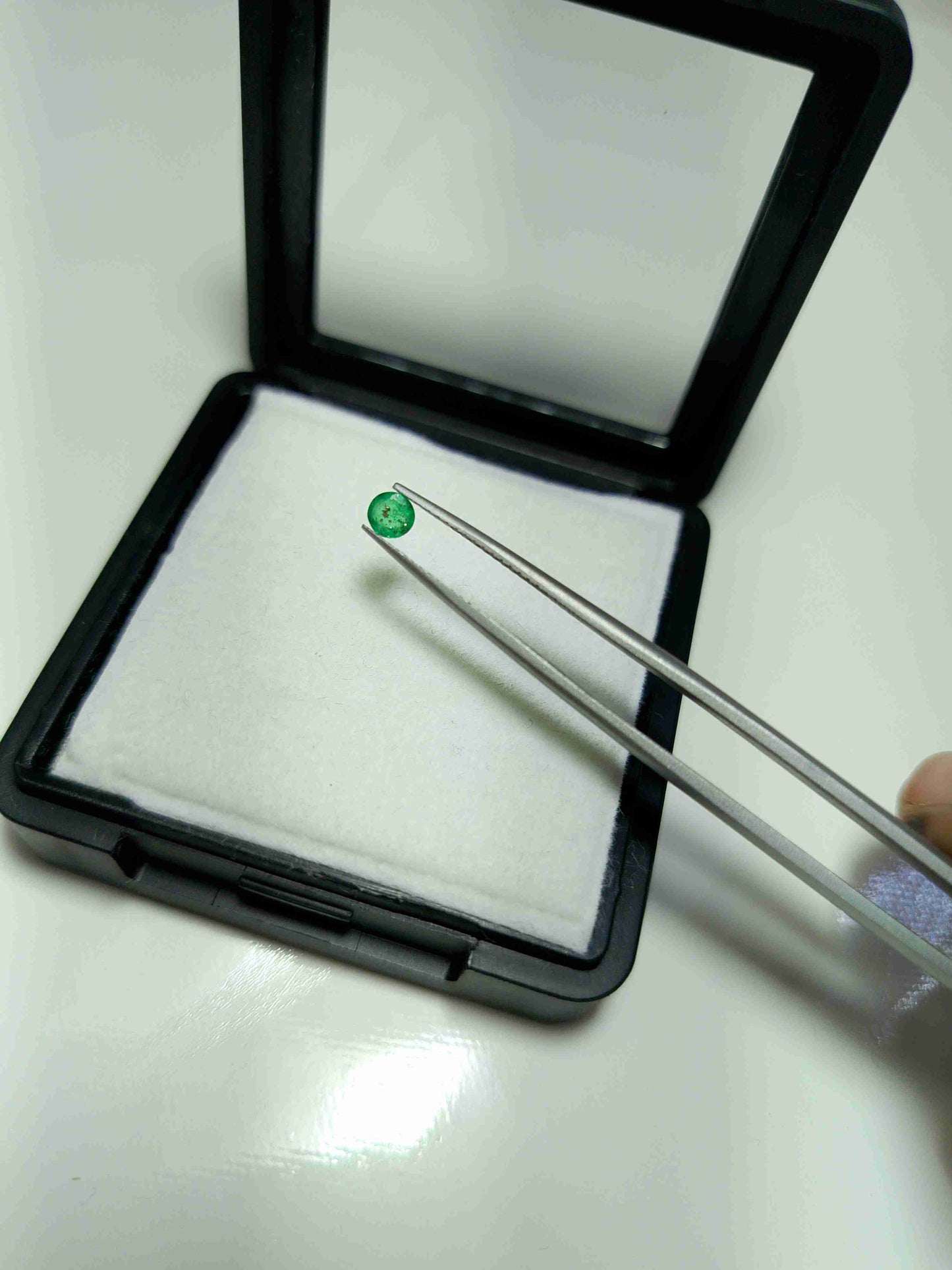 Natural Emerald Gemstone - Panna