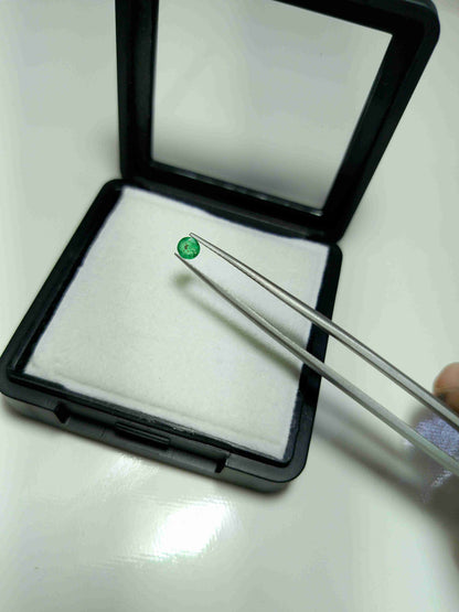 Natural Emerald Gemstone - Panna