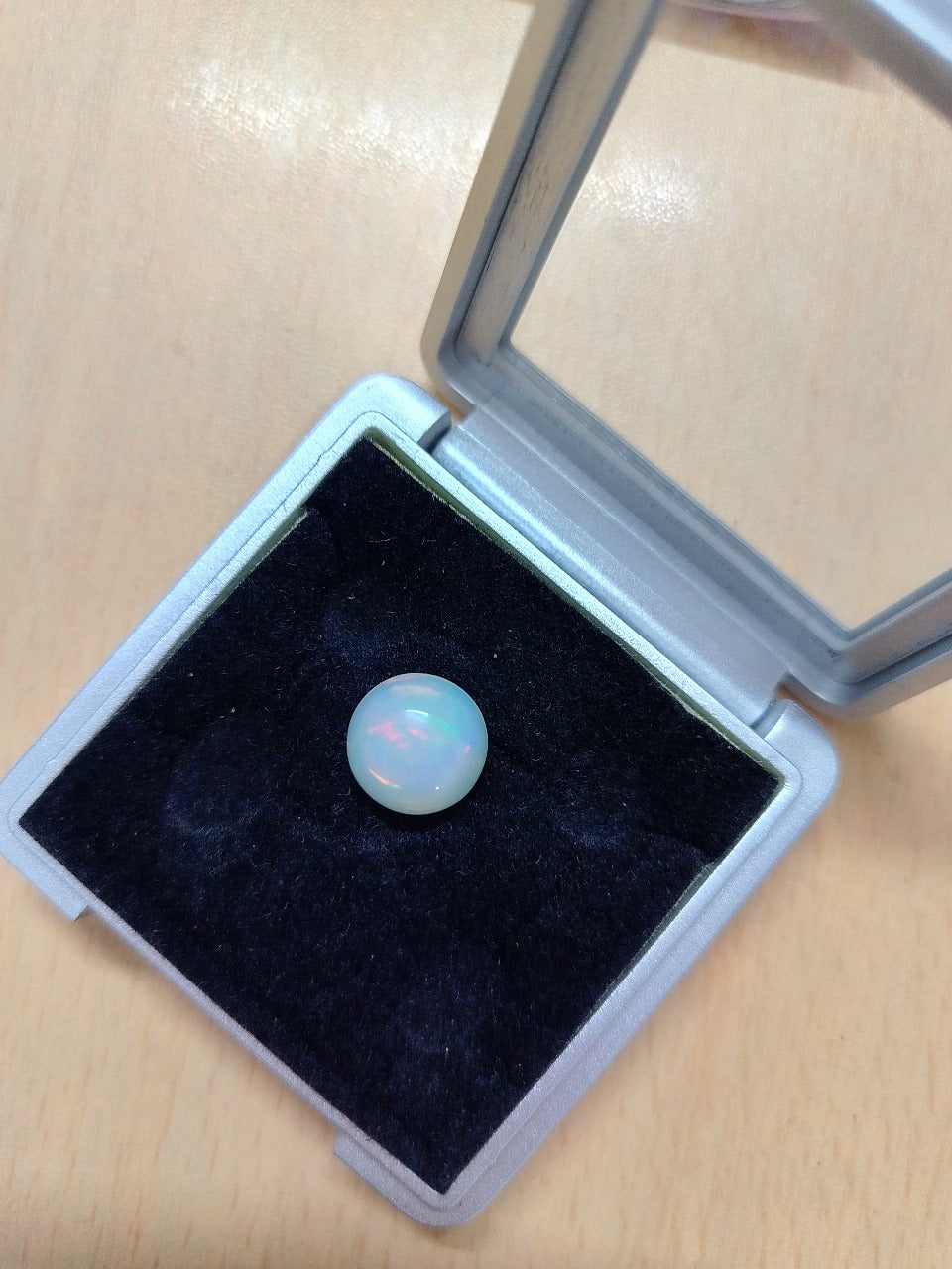 Top Quality Opal Cabochon 3.95 Cts Round shaped