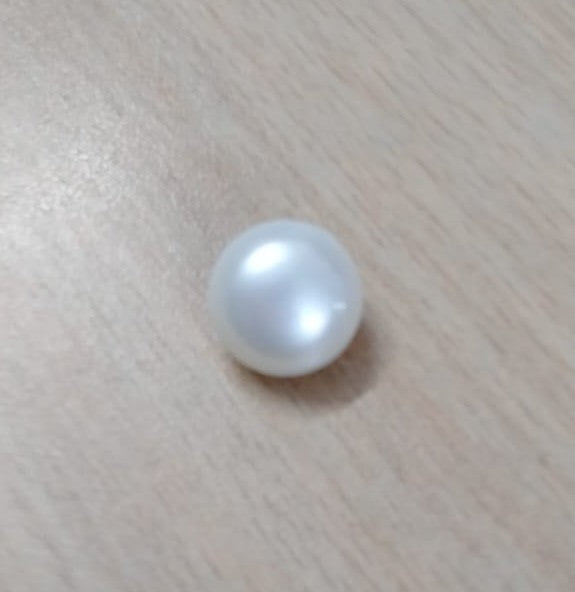 Pearl Gemstone 9.72 Carat - Moti