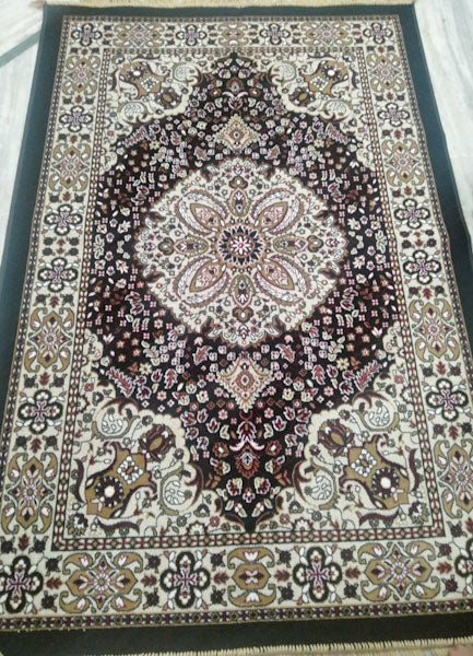 Luxury Look Dark Royal Green Full Size Carpet