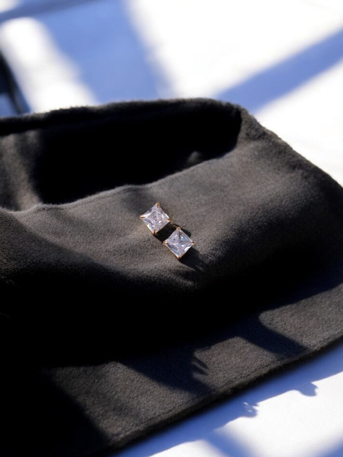 Artificial Diamond Earring