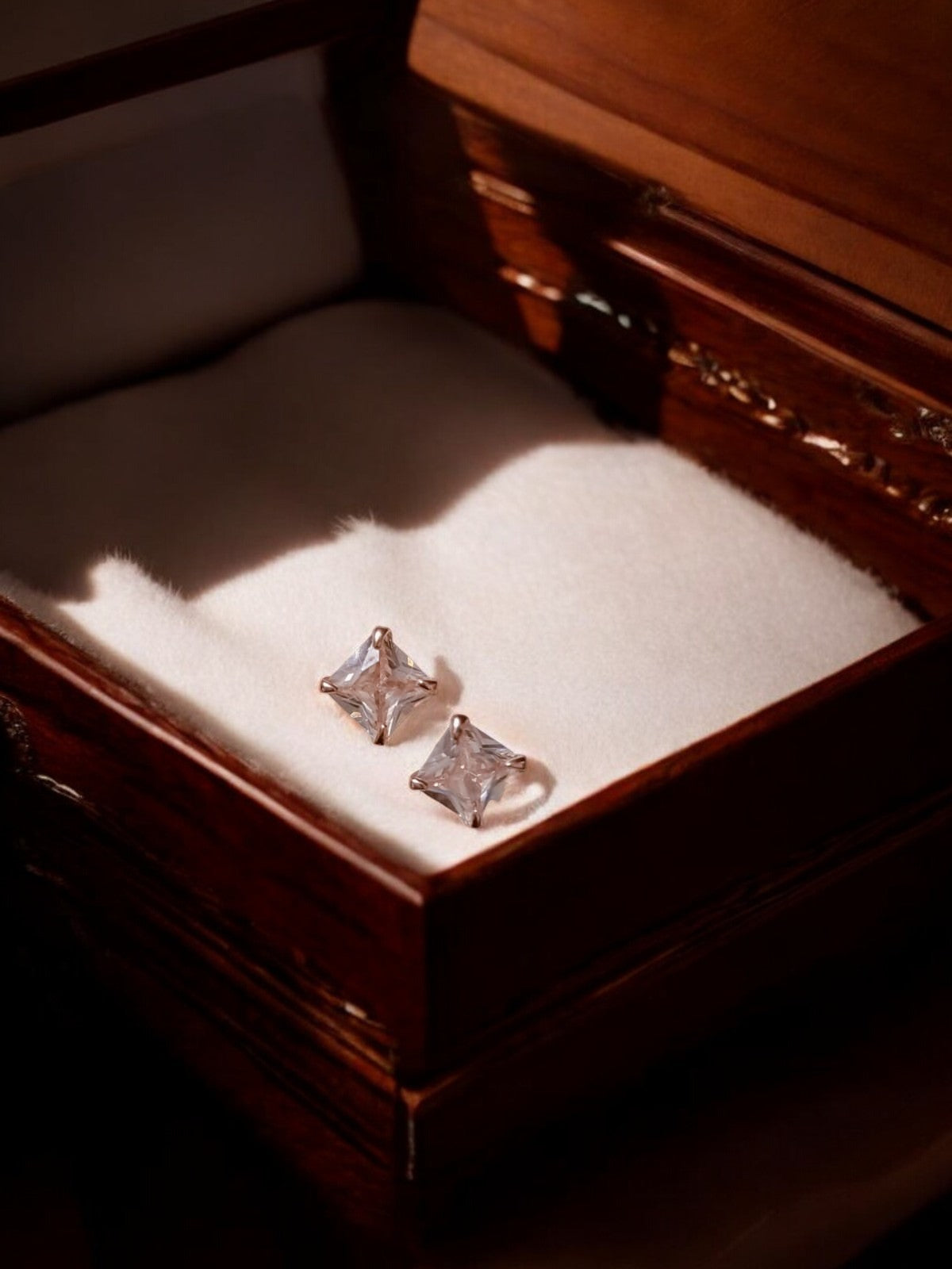 Stud Earring